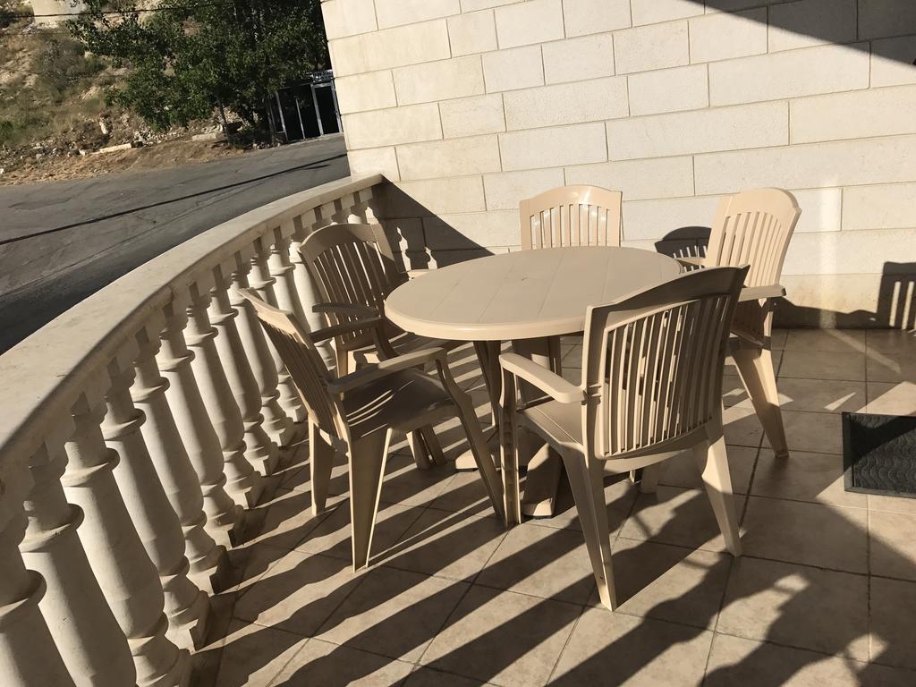 Stone Chalets Fārayyā エクステリア 写真